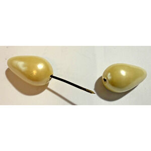 Antique 1920s Beige Pearlescent Art Deco Modernist Wooden Enamel Stick Pin